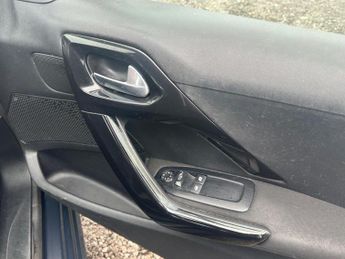 PEUGEOT 208 1.6 BlueHDi Access
