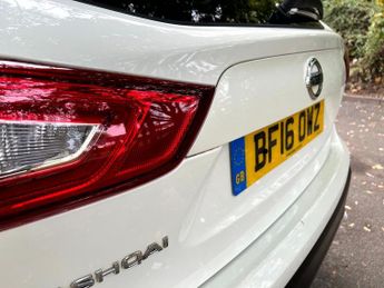 NISSAN QASHQAI 1.2 DIG-T N-Connecta