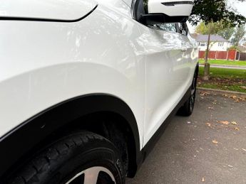 NISSAN QASHQAI 1.2 DIG-T N-Connecta