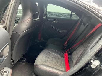 MERCEDES-BENZ CLA 2.0 CLA250 AMG Coupe 7G-DCT Euro 6 (s/s) 4dr