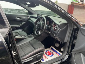 MERCEDES-BENZ CLA 2.0 CLA250 AMG Coupe 7G-DCT Euro 6 (s/s) 4dr