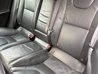 VOLVO S60 2.4 D5 SE Lux Geartronic Euro 5 4dr