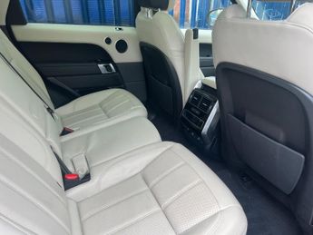 LAND ROVER RANGE ROVER SPORT 3.0 D250 MHEV HSE Silver