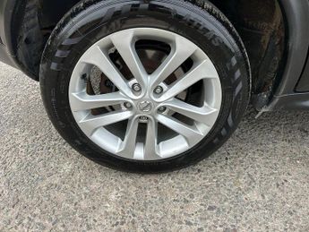 NISSAN JUKE 1.6 Tekna
