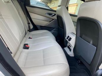 LAND ROVER RANGE ROVER VELAR 2.0 D240 R-Dynamic HSE Auto 4WD Euro 6 (s/s) 5dr