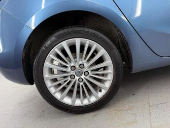 VAUXHALL ASTRA 1.6 CDTi BlueInjection Elite Auto Euro 6 5dr