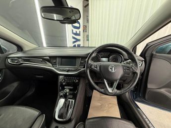 VAUXHALL ASTRA 1.6 CDTi BlueInjection Elite Auto Euro 6 5dr