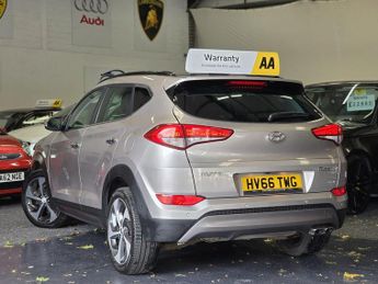 HYUNDAI TUCSON 2.0 CRDi Premium SE