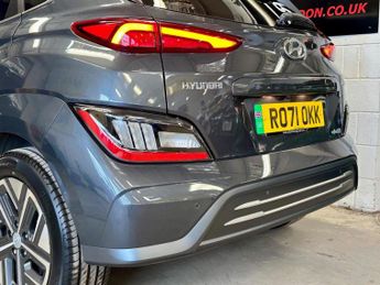 HYUNDAI KONA 64kWh Premium Auto 5dr (10.5kW Charger)