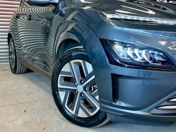 HYUNDAI KONA 64kWh Premium Auto 5dr (10.5kW Charger)