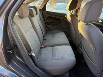 FORD FOCUS 1.6 Style