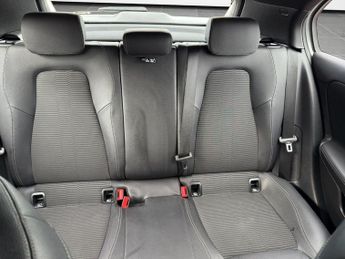 MERCEDES-BENZ A CLASS 1.5 A180d Sport