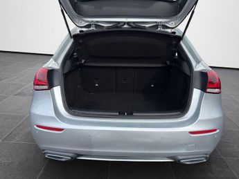 MERCEDES-BENZ A CLASS 1.5 A180d Sport