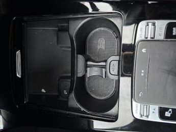 MERCEDES-BENZ A CLASS 1.5 A180d Sport