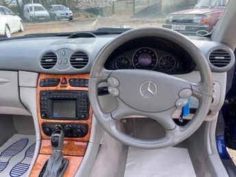 MERCEDES-BENZ CLK 3.2 CLK320 Avantgarde