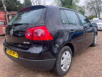 VOLKSWAGEN GOLF 1.6 FSI S