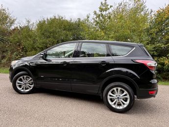 FORD KUGA 1.5 T EcoBoost Titanium
