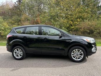 FORD KUGA 1.5 T EcoBoost Titanium