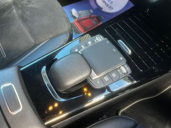 MERCEDES-BENZ A CLASS 1.3 A200 AMG Line Edition