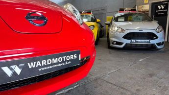 NISSAN LEAF 24kWh Acenta Electric Automatic Red 5dr LOWTAX+CRUISE+REVERSECAM