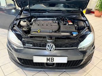 VOLKSWAGEN GOLF 2.0 TDI BlueMotion Tech GTD