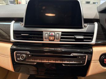 BMW 2 SERIES ACTIVE TOURER 2.0 218d Luxury Active Tourer