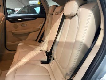 BMW 2 SERIES ACTIVE TOURER 2.0 218d Luxury Active Tourer