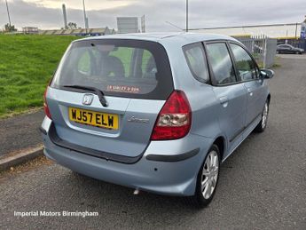 HONDA JAZZ 1.4 i-DSI SE CVT-7 5dr