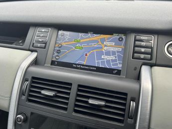 LAND ROVER DISCOVERY SPORT 2.0 TD4 SE Tech Auto 4WD Euro 6 (s/s) 5dr