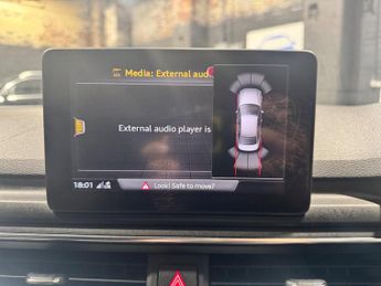 AUDI A4 2.0 TDI S line