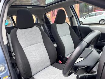 TOYOTA YARIS 1.33 Dual VVT-i T Spirit Multidrive S Euro 5 5dr