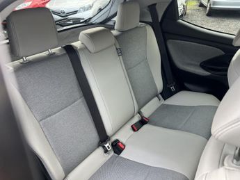 TOYOTA YARIS 1.5 VVT-h Excel E-CVT Euro 6 (s/s) 5dr