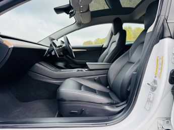 TESLA MODEL 3 (Dual Motor) Long Range