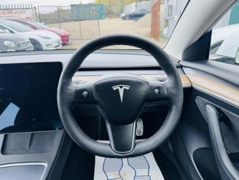 TESLA MODEL 3 (Dual Motor) Long Range
