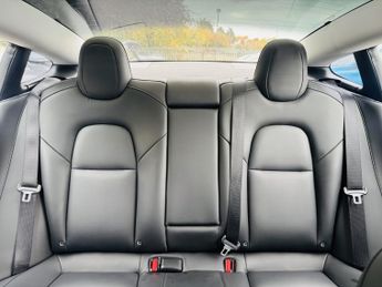 TESLA MODEL 3 (Dual Motor) Long Range
