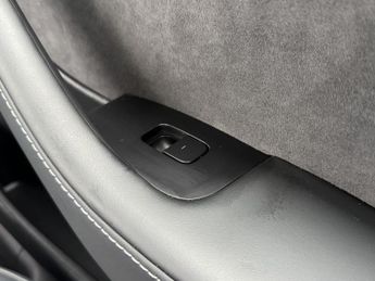 TESLA MODEL 3 (Dual Motor) Long Range