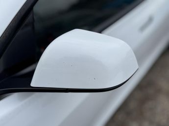 TESLA MODEL 3 (Dual Motor) Long Range