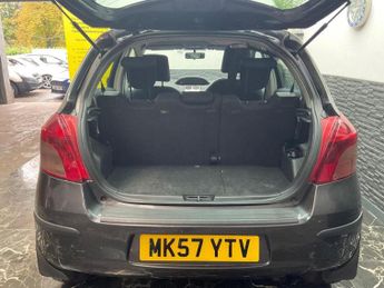 TOYOTA YARIS 1.3 VVT-i TR 5dr