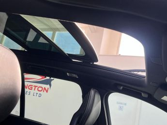 VOLVO XC90 2.0h T8 Twin Engine 9.2kWh R-Design Auto 4WD Euro 6 (s/s) 5dr