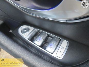 MERCEDES-BENZ E CLASS 2.0 E220d AMG Line Premium, Full Service History