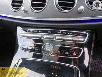 MERCEDES-BENZ E CLASS 2.0 E220d AMG Line Premium, Full Service History