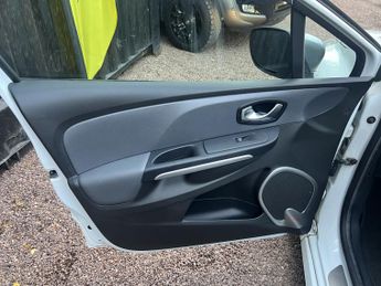 RENAULT CLIO 1.2 GT-Line TCe 120 EDC