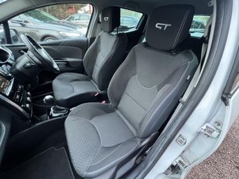 RENAULT CLIO 1.2 GT-Line TCe 120 EDC