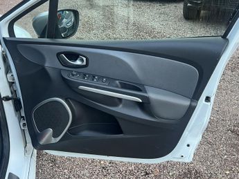 RENAULT CLIO 1.2 GT-Line TCe 120 EDC