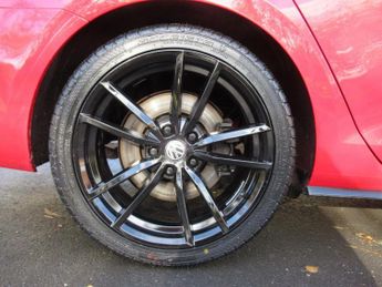 VOLKSWAGEN GOLF 2.0 TSI R DSG 4Motion Euro 6 (s/s) 5dr