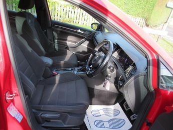 VOLKSWAGEN GOLF 2.0 TSI R DSG 4Motion Euro 6 (s/s) 5dr
