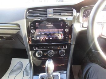 VOLKSWAGEN GOLF 2.0 TSI R DSG 4Motion Euro 6 (s/s) 5dr