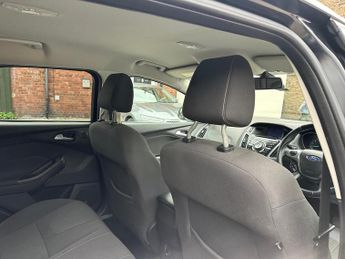 FORD FOCUS 1.6 Titanium Navigator