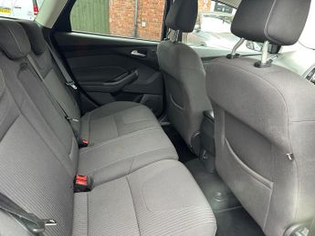FORD FOCUS 1.6 Titanium Navigator