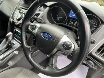 FORD FOCUS 1.6 Titanium Navigator